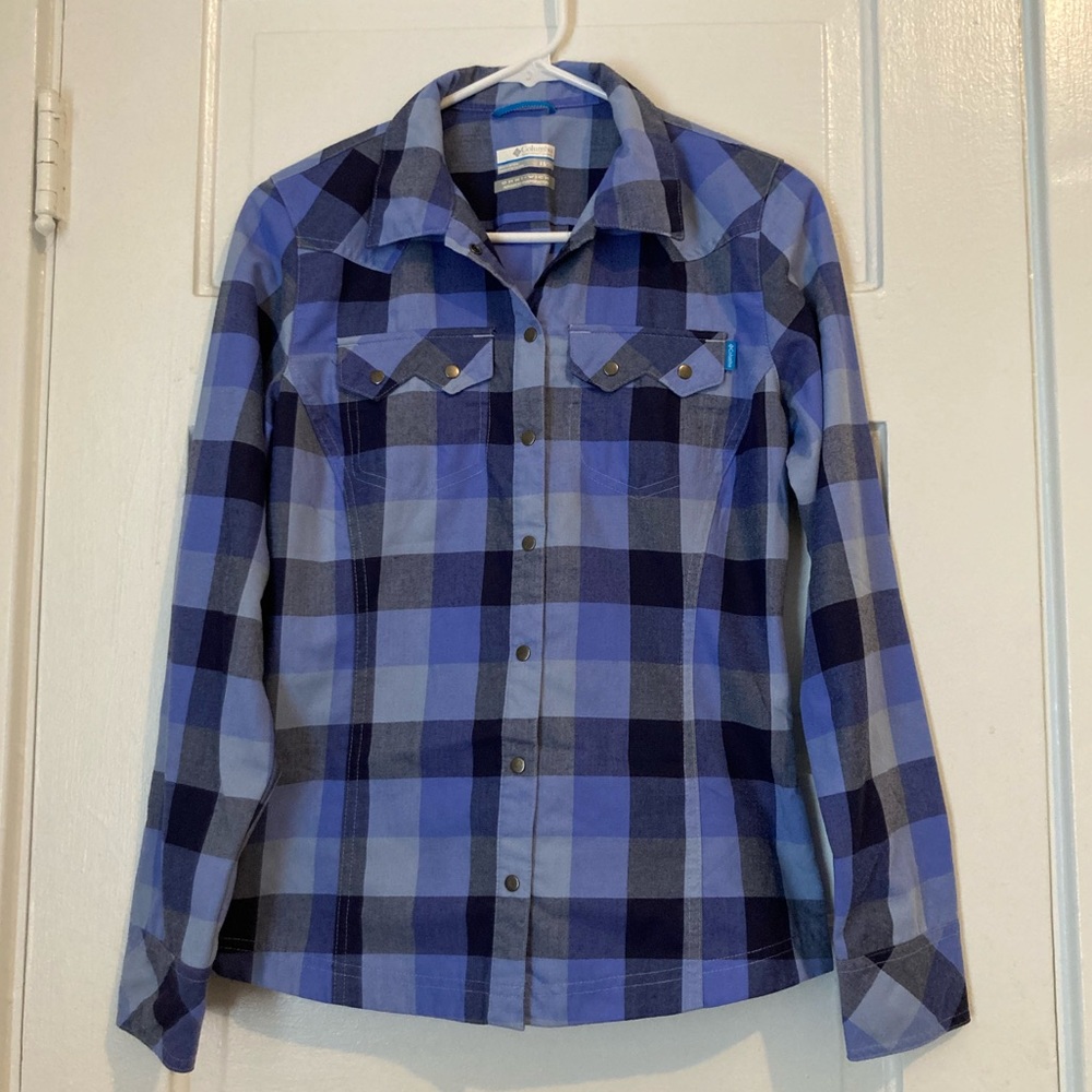 Columbia midweight plaid shirt